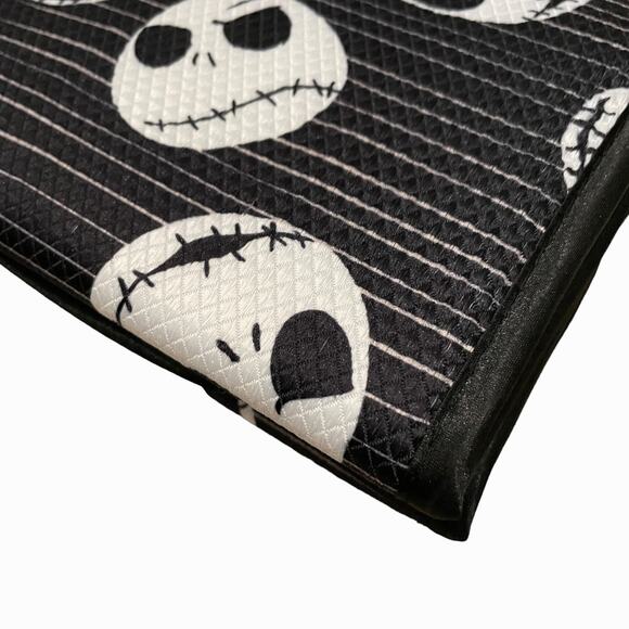 Disney NIGHTMARE BEFORE CHRISTMAS Dish Drying Mats Set of 2 Black & White New - Picture 6 of 16